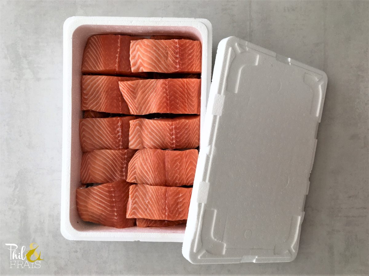 Filets de saumon en colis polystyrène